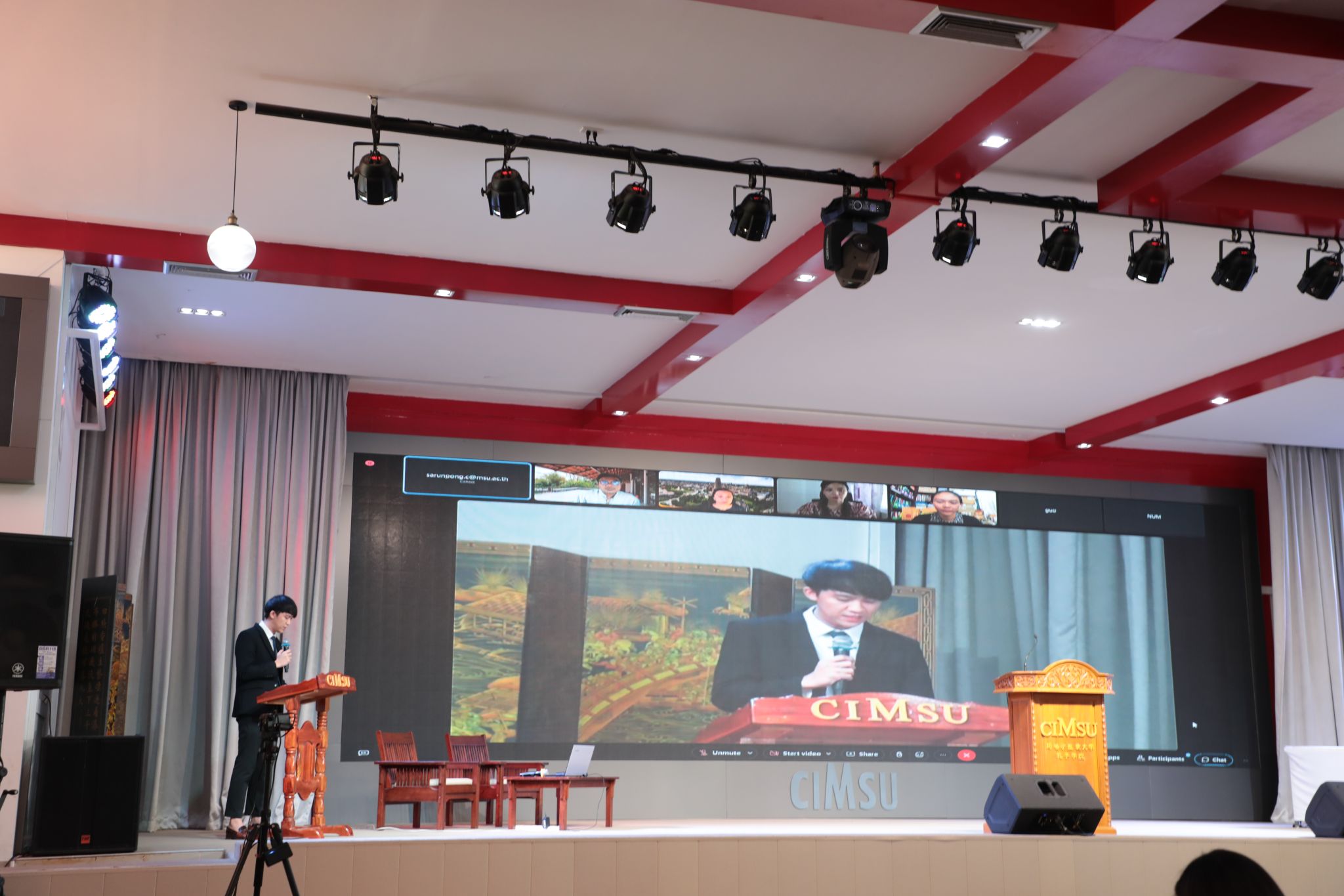 玛哈沙拉坎大学孔子学院举办第二届泰东北学术交流会