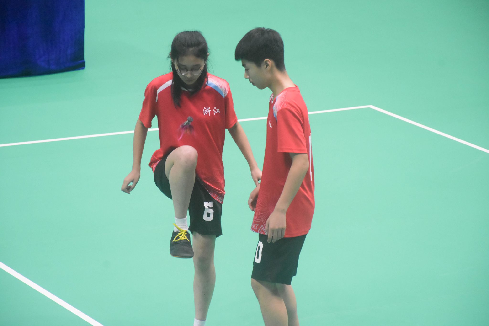 学青会浙江队获毽球比赛中学组花毽四人混合接力赛冠军